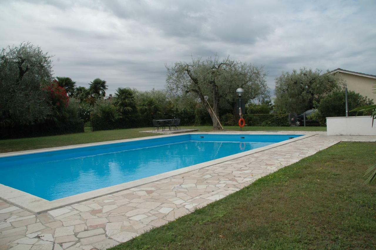 Lovely Villa Elena - Garda Lake Bardolino Exterior photo